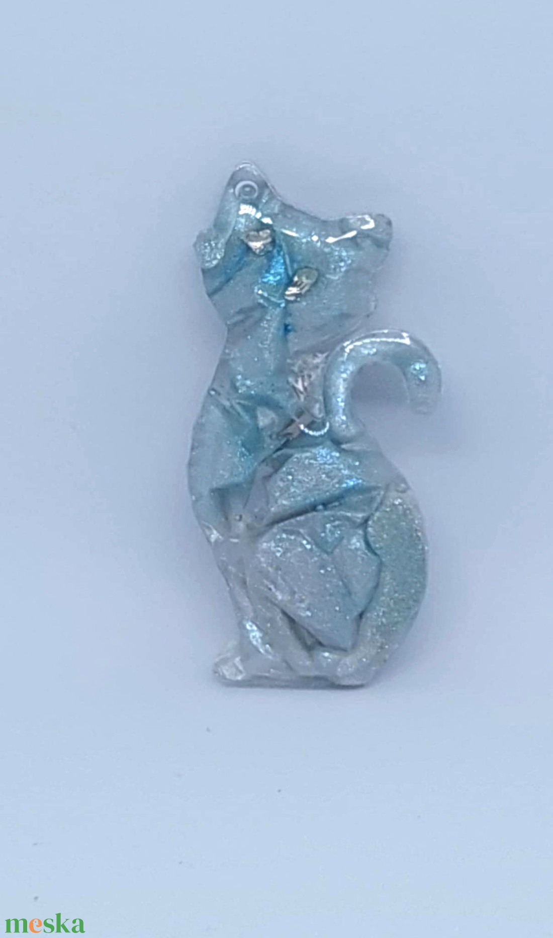 Cicás kitűző III. - ékszer - kitűző és bross - Meska.hu