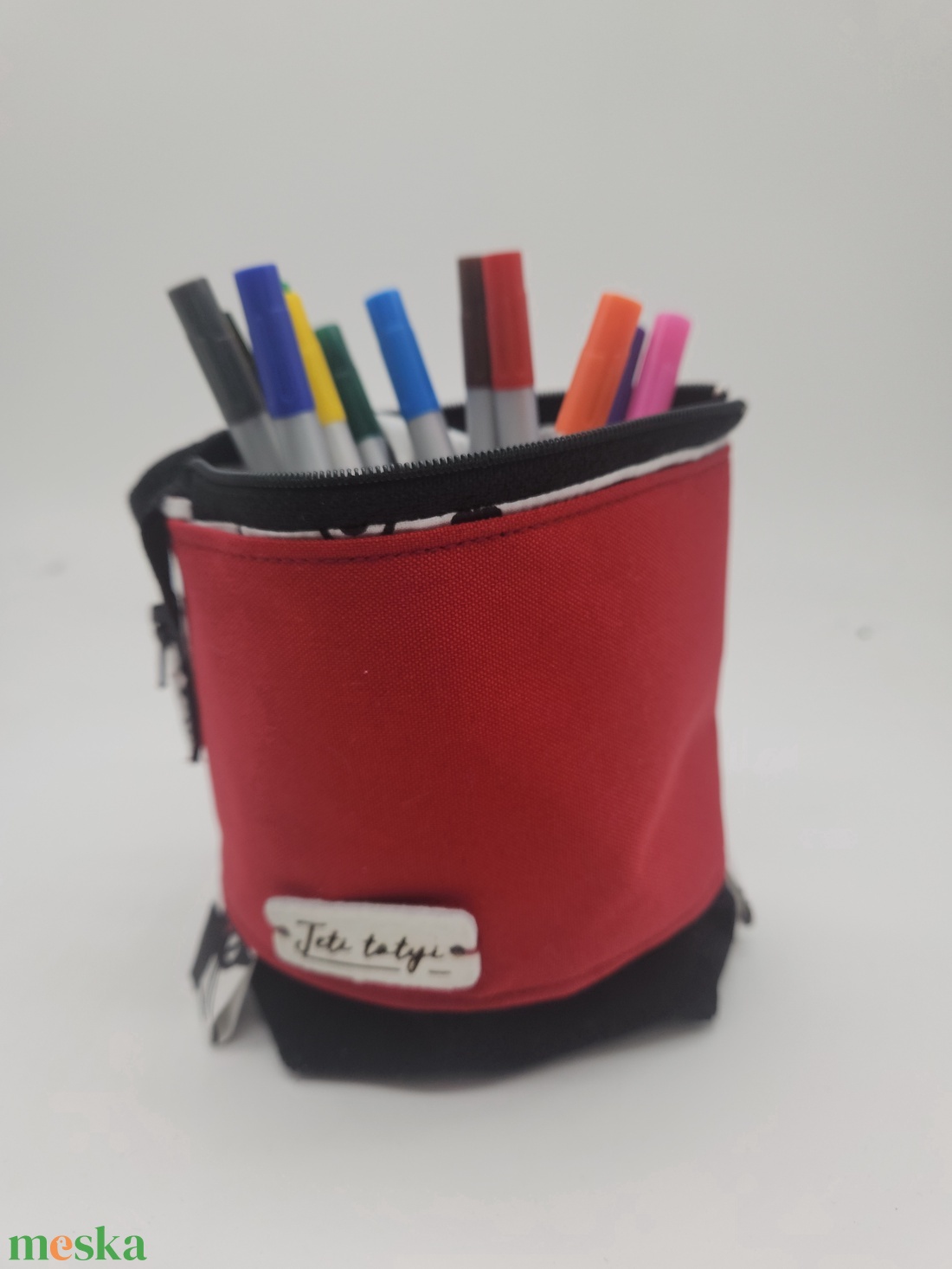 Tolltartó - otthon & életmód - papír, írószer - tolltartó & ceruzatekercs - Meska.hu