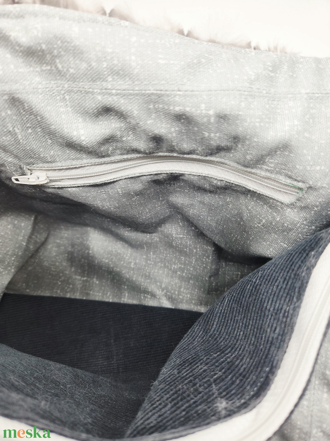 Műszőrme női táska zsebekkel - táska & tok - kézitáska & válltáska - nagy pakolós táska - Meska.hu