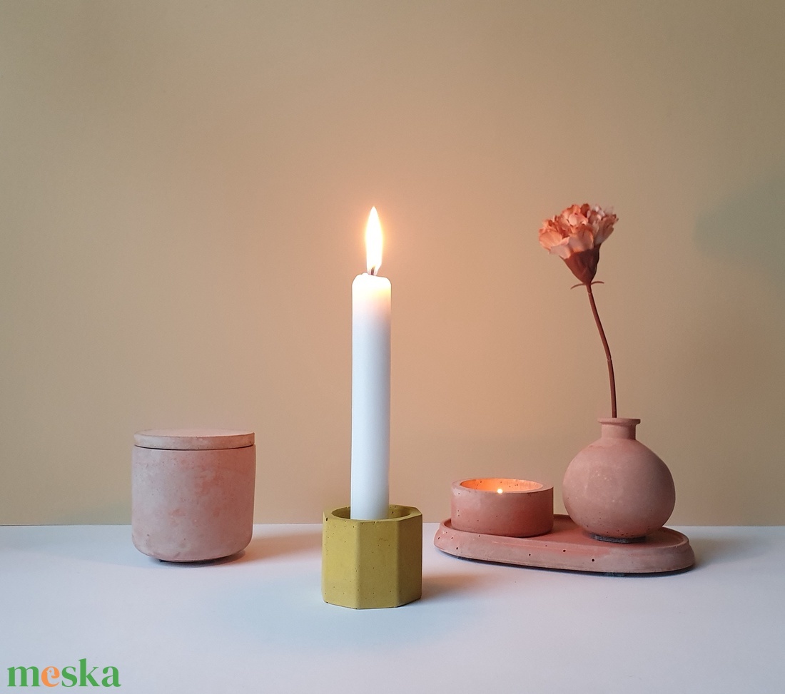 Beton gyertyatartó - 4 cm - otthon & életmód - gyertya, illat, aroma - gyertyatartó - Meska.hu