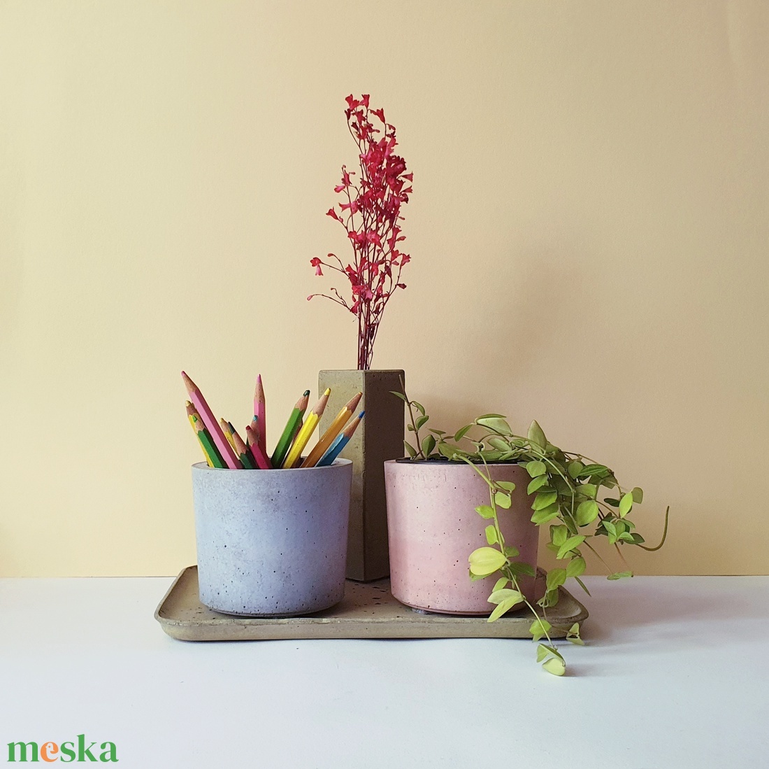 Beton kaspó, Írószertartó, Fogkefetartó - 8 cm - otthon & életmód - dekoráció - virágdísz és tartó - cserép & kaspó - Meska.hu
