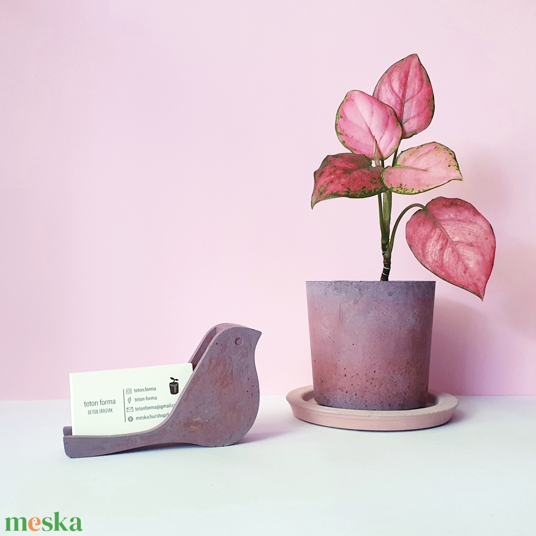 Beton asztali névjegykártyatartó vagy fényképtartó - otthon & életmód - tárolás & rendszerezés - íróasztali tároló - Meska.hu