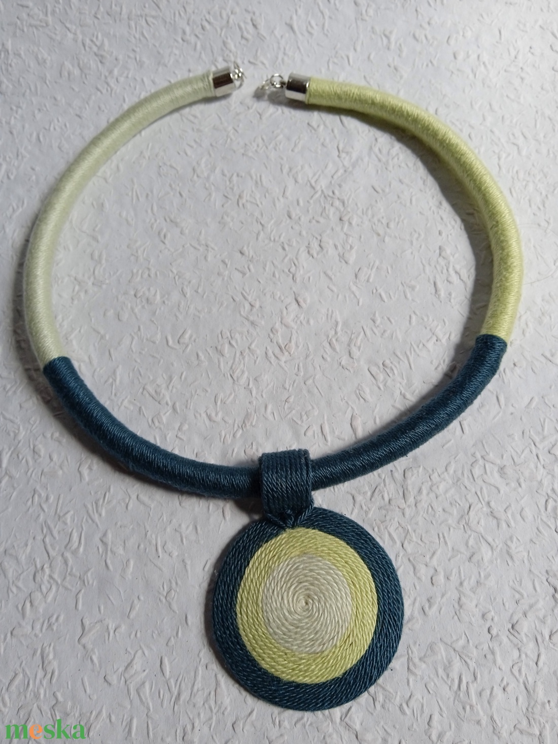 MOHA OGEL fonal nyaklánc, textil nyaklánc, textil ékszer, fonal ékszer - ékszer - nyaklánc - medálos nyaklánc - Meska.hu MOHA OGEL fonal nyaklánc, textil nyaklánc, textil ékszer, fonal ékszer - ékszer - nyaklánc - medálos nyaklánc - Meska.hu
