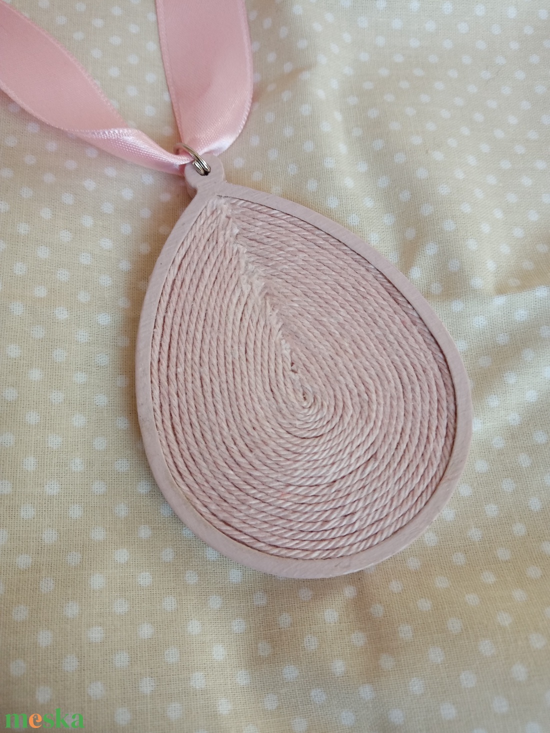 Nagy csepp alakú rózsaszín fonal nyaklánc szett ,textil egyedi ékszer, BIB ékszer, BIB nyaklánc - ékszer - nyaklánc - medálos nyaklánc - Meska.hu