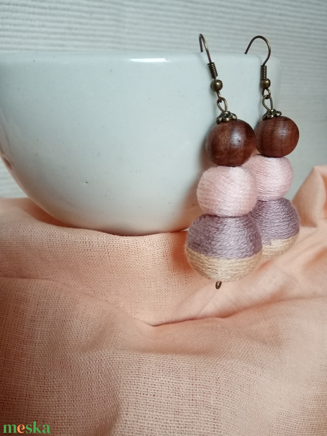 ŐSZI GESZTENYE textilbogyó fülbevaló, fonalékszer, textil fülbevaló - ékszer - fülbevaló - lógó fülbevaló - Meska.hu