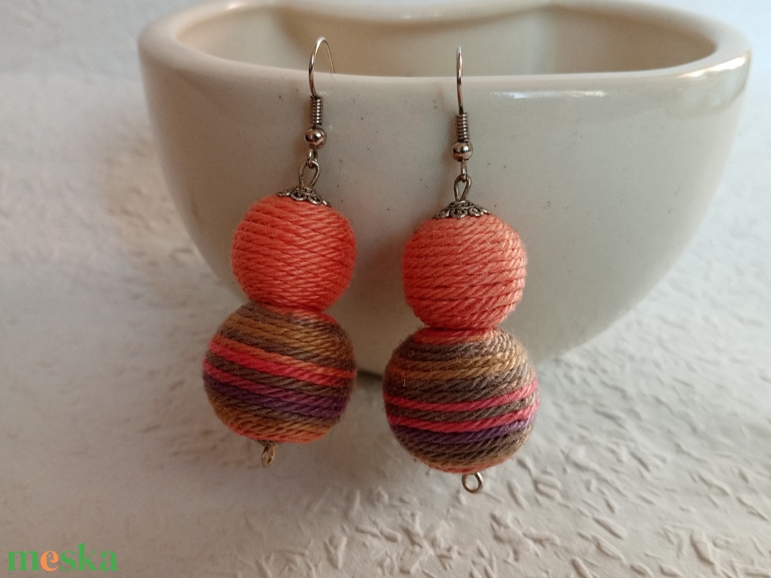 PARÁZS textilbogyó fülbevaló, textil fülbevaló, textilékszer - ékszer - fülbevaló - lógó fülbevaló - Meska.hu