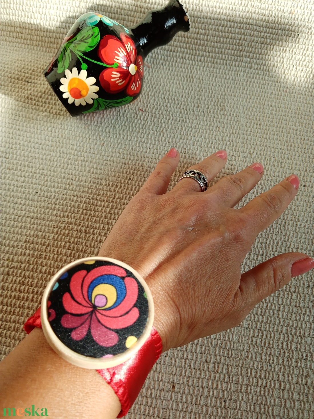  Matyó mintás karkötő,matyó ékszer,folklór textil ékszer,magyaros nyaklánc,Hungarian folk jewellery - ékszer - karkötő - karkötő medállal - Meska.hu