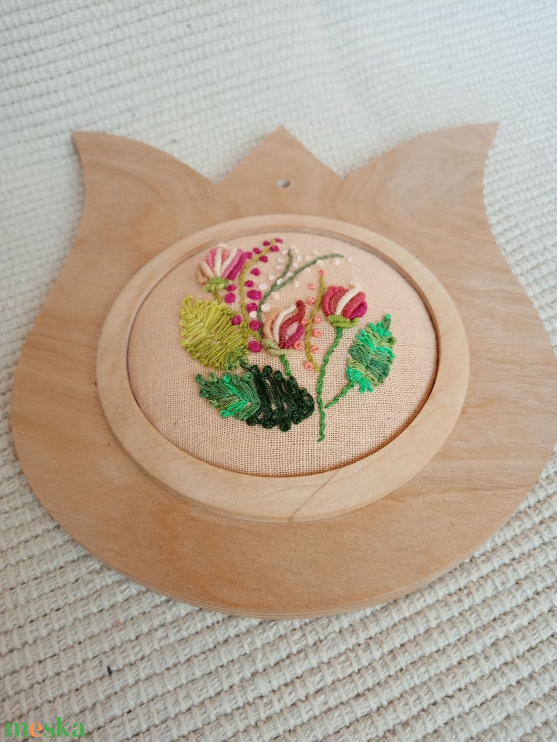 Falra akasztható Tulipán alakzatban brazil hímzett virágok, 3D hímzett virágok - otthon & életmód - dekoráció - fali és függő dekoráció - falra akasztható dekor - Meska.hu