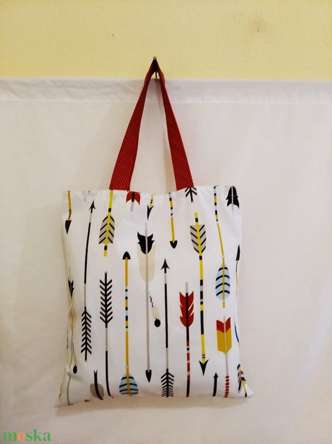 Textiltáska színes nyíl mintás normál füllel - táska & tok - bevásárlás & shopper táska - shopper, textiltáska, szatyor - Meska.hu Textiltáska színes nyíl mintás normál füllel - táska & tok - bevásárlás & shopper táska - shopper, textiltáska, szatyor - Meska.hu