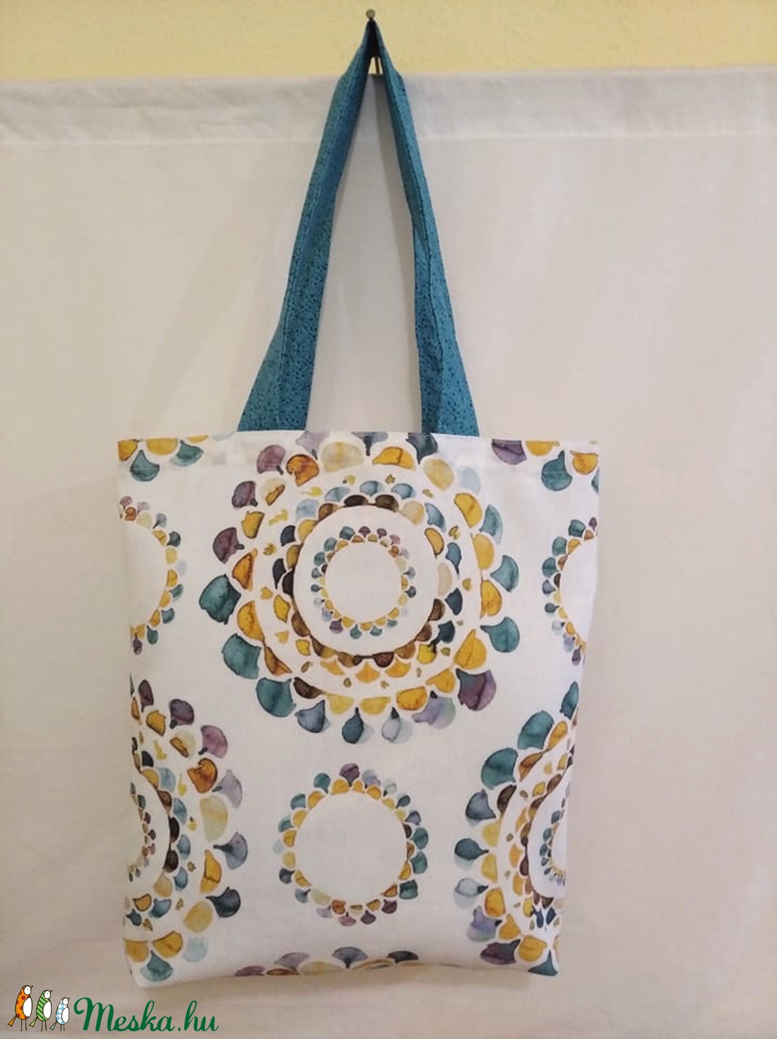 Fehér színes kőrök mintás táska - táska & tok - bevásárlás & shopper táska - shopper, textiltáska, szatyor - Meska.hu Fehér színes kőrök mintás táska - táska & tok - bevásárlás & shopper táska - shopper, textiltáska, szatyor - Meska.hu