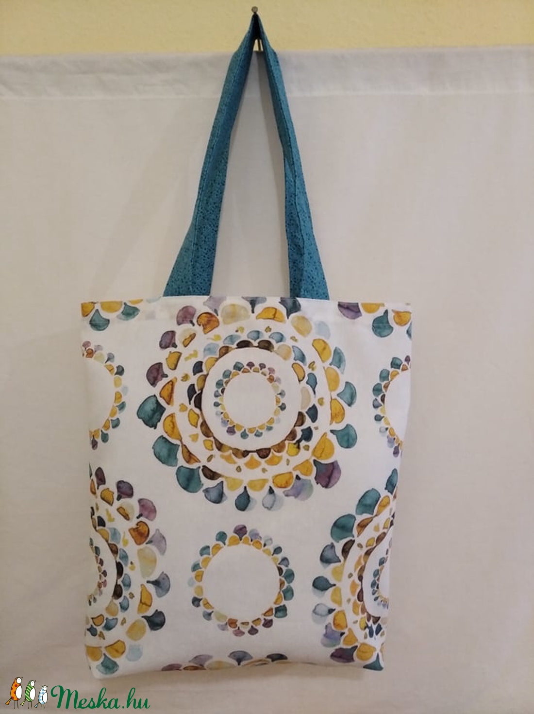 Fehér színes kőrök mintás táska - táska & tok - bevásárlás & shopper táska - shopper, textiltáska, szatyor - Meska.hu Fehér színes kőrök mintás táska - táska & tok - bevásárlás & shopper táska - shopper, textiltáska, szatyor - Meska.hu