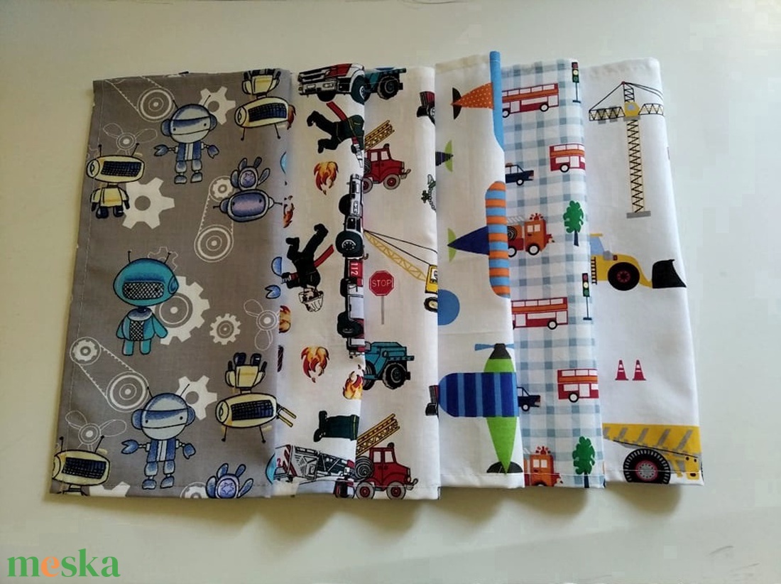 Textilszalvéta szett 6 db-os robotos - otthon & lakás - konyhafelszerelés, tálalás - konyhai textil - szalvéta - Meska.hu Textilszalvéta szett 6 db-os robotos - otthon & lakás - konyhafelszerelés, tálalás - konyhai textil - szalvéta - Meska.hu