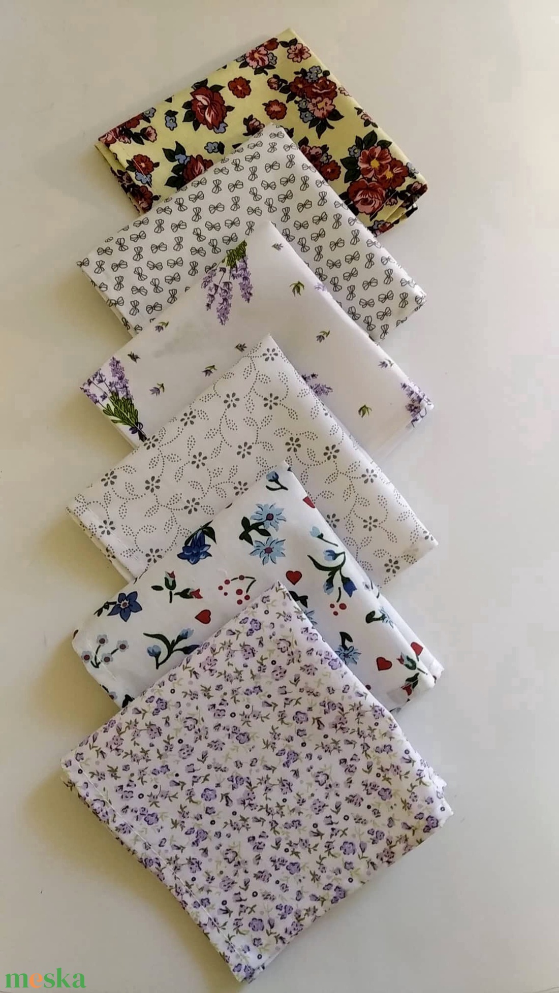 Textilszalvéta szett 6 db-os virágos - otthon & lakás - konyhafelszerelés, tálalás - konyhai textil - szalvéta - Meska.hu Textilszalvéta szett 6 db-os virágos - otthon & lakás - konyhafelszerelés, tálalás - konyhai textil - szalvéta - Meska.hu