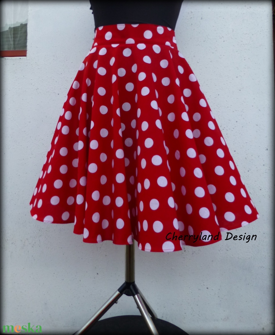 Cherryland Design (Minnie) rockabilly Pin Up stílusú piros alapon fehér pöttyös szoknya . - ruha & divat - női ruha - szoknya - Meska.hu