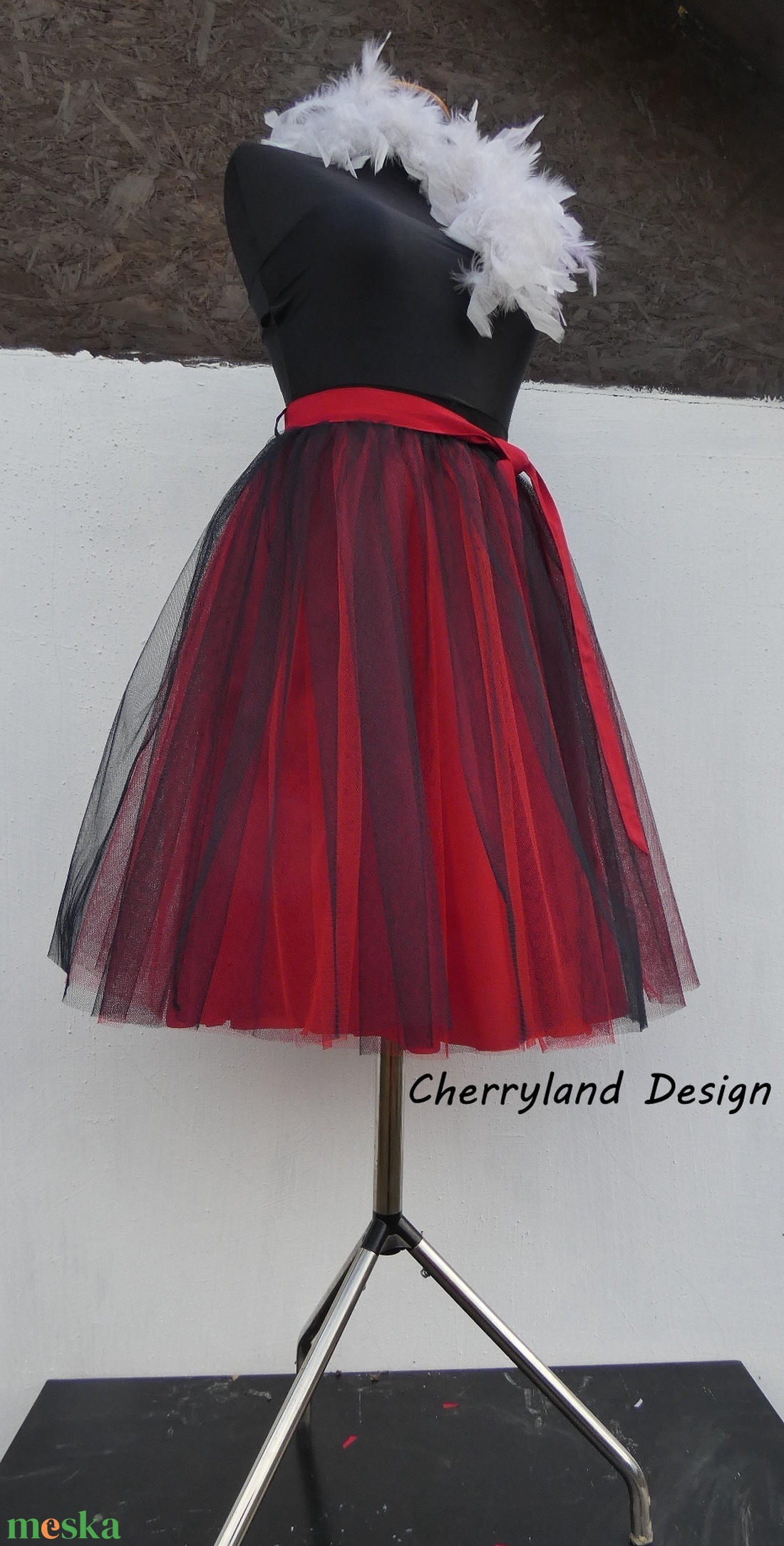 Piros Árnyalat Tüll szoknya /Red Shades Tulle skirt - ruha & divat - női ruha - szoknya - Meska.hu