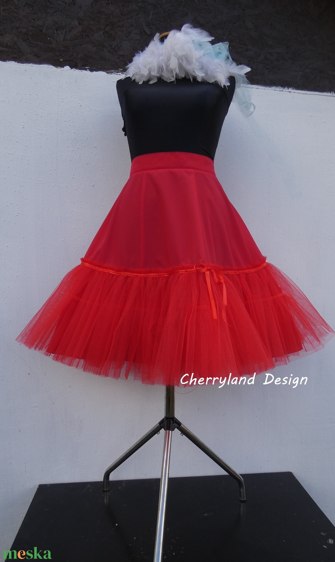 Cherryland Design Piros alsószoknya pörgős szoknyához, Rockabilly stílusú ruhához) - ruha & divat - női ruha - szoknya - Meska.hu Cherryland Design Piros alsószoknya pörgős szoknyához, Rockabilly stílusú ruhához) - ruha & divat - női ruha - szoknya - Meska.hu