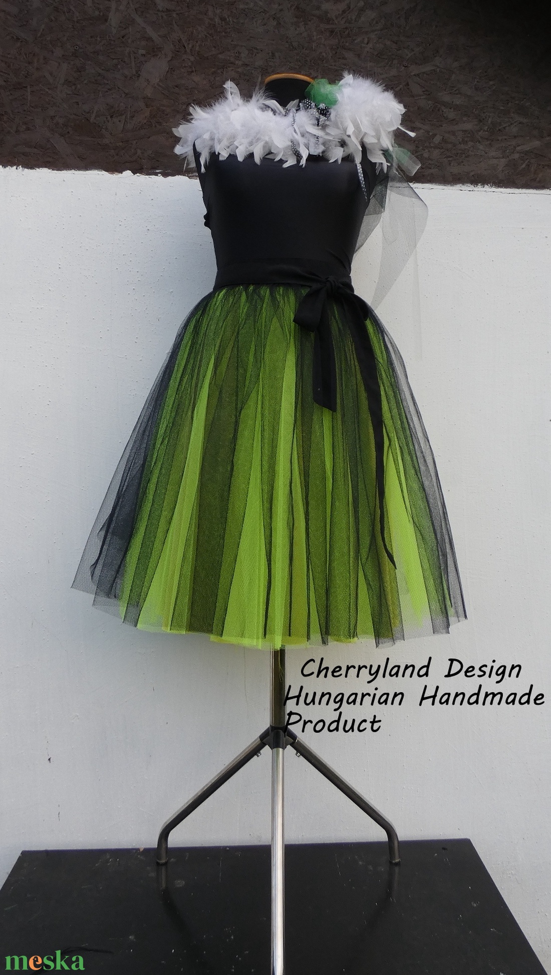 Cherryland Design Neon Zöld Árnyalat Tüll Szoknya/ Neon Green Shades Tulle Skirt - ruha & divat - női ruha - szoknya - Meska.hu Cherryland Design Neon Zöld Árnyalat Tüll Szoknya/ Neon Green Shades Tulle Skirt - ruha & divat - női ruha - szoknya - Meska.hu