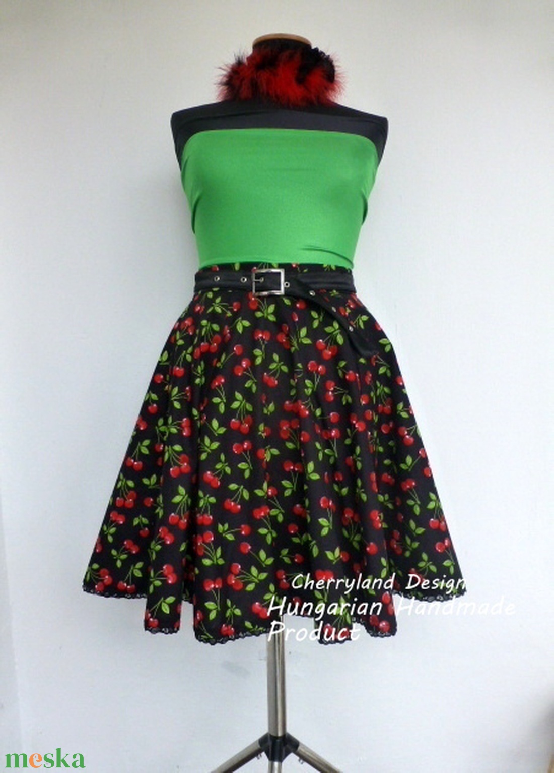 Cherryland Design Fekete Cseresznyés Rockabilly stílusú szoknya - ruha & divat - női ruha - szoknya - Meska.hu Cherryland Design Fekete Cseresznyés Rockabilly stílusú szoknya - ruha & divat - női ruha - szoknya - Meska.hu