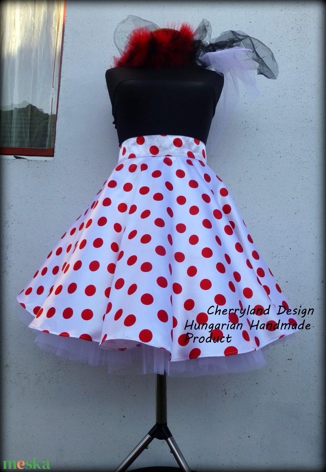 Cherryland Design Túró Rudi rockabilly stílusú fehér alapon piros pöttyös szoknya /Alsószoknyával - ruha & divat - női ruha - szoknya - Meska.hu Cherryland Design Túró Rudi rockabilly stílusú fehér alapon piros pöttyös szoknya /Alsószoknyával - ruha & divat - női ruha - szoknya - Meska.hu