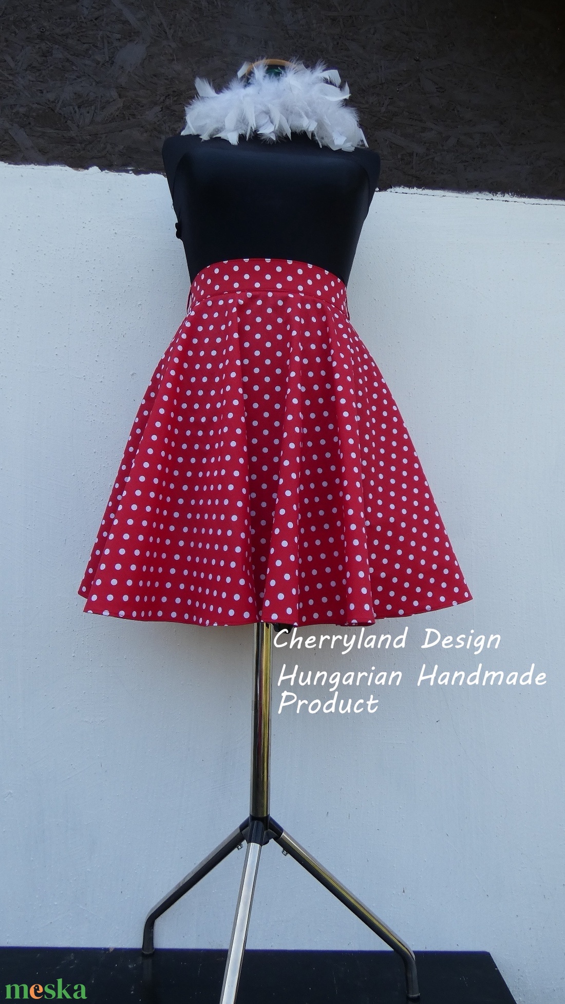 Piros alapon fehér Pöttyös Rockabilly szoknya. - ruha & divat - női ruha - szoknya - Meska.hu Piros alapon fehér Pöttyös Rockabilly szoknya. - ruha & divat - női ruha - szoknya - Meska.hu