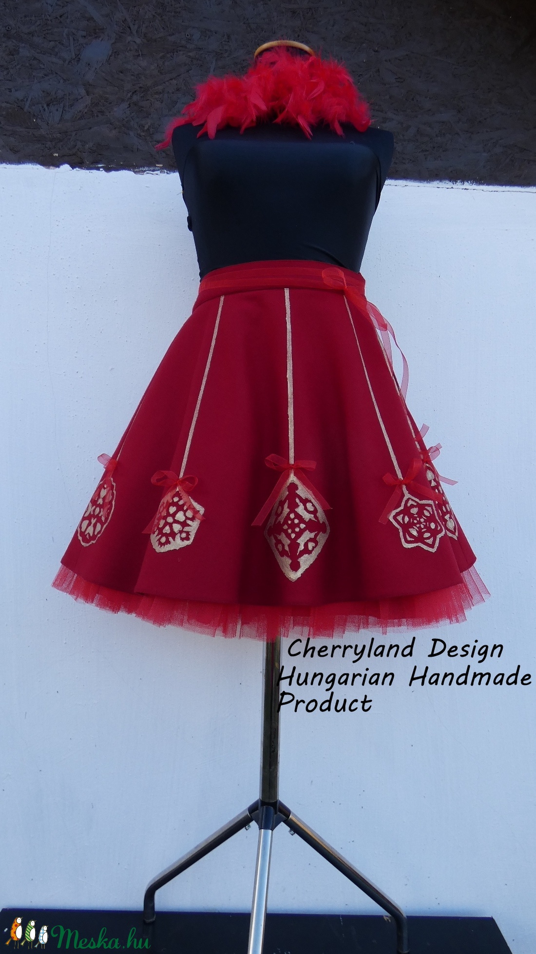 Karácsonyi kollekció Cherryland Design Kézzel festett Limitált Szériás Szoknya./Alsószoknya Nélkül/ - ruha & divat - női ruha - szoknya - Meska.hu Karácsonyi kollekció Cherryland Design Kézzel festett Limitált Szériás Szoknya./Alsószoknya Nélkül/ - ruha & divat - női ruha - szoknya - Meska.hu