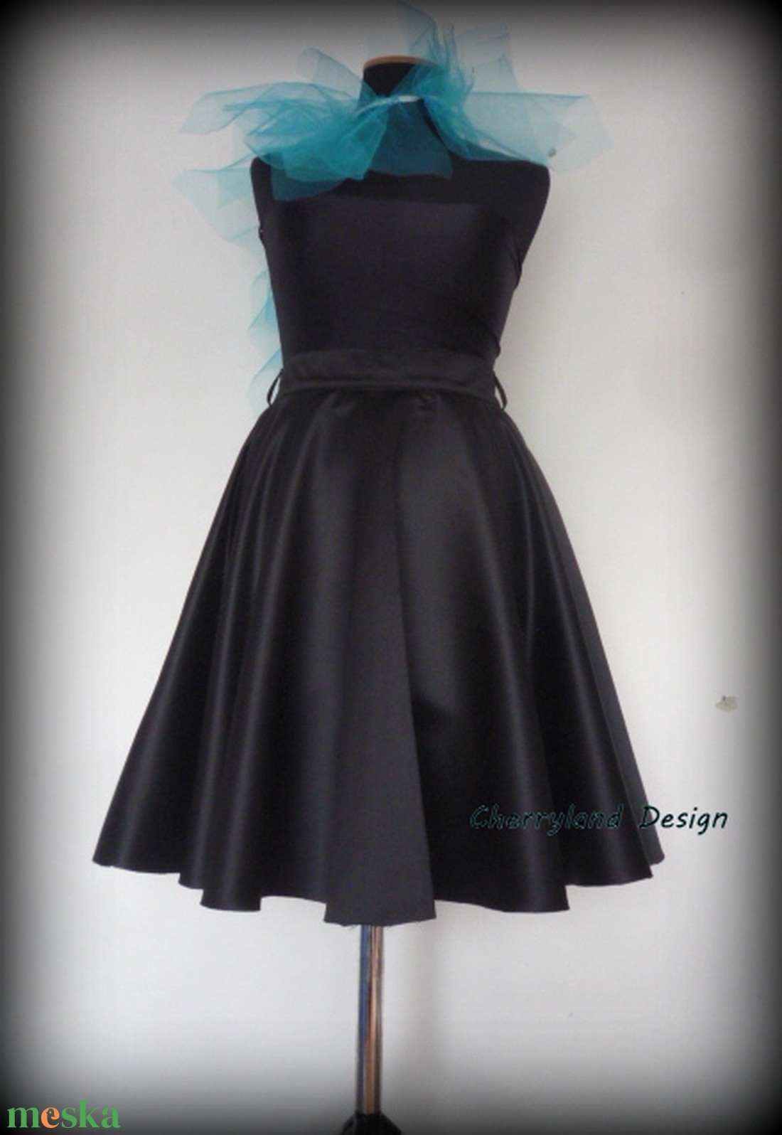 Cherryland Design Fekete Taft szoknya. - ruha & divat - női ruha - szoknya - Meska.hu Cherryland Design Fekete Taft szoknya. - ruha & divat - női ruha - szoknya - Meska.hu