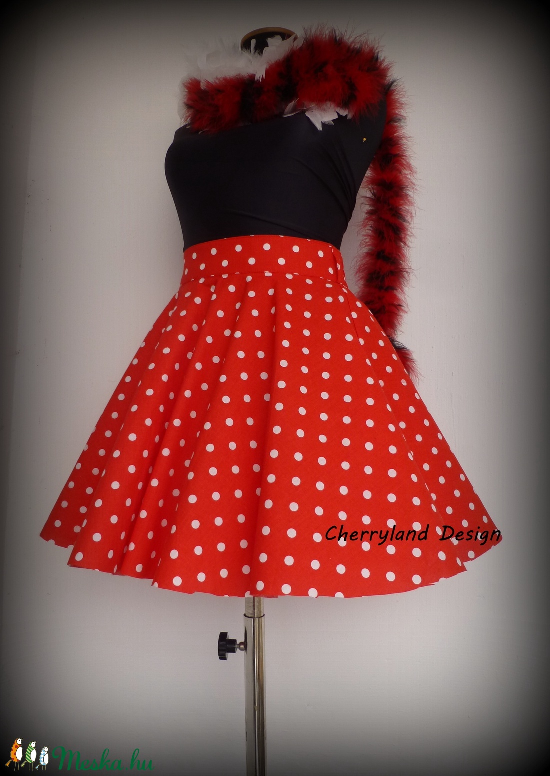Cherryland Design Piros-Fehér pöttyös rockabilly szoknya./Alsószoknyával - ruha & divat - női ruha - szoknya - Meska.hu Cherryland Design Piros-Fehér pöttyös rockabilly szoknya./Alsószoknyával - ruha & divat - női ruha - szoknya - Meska.hu
