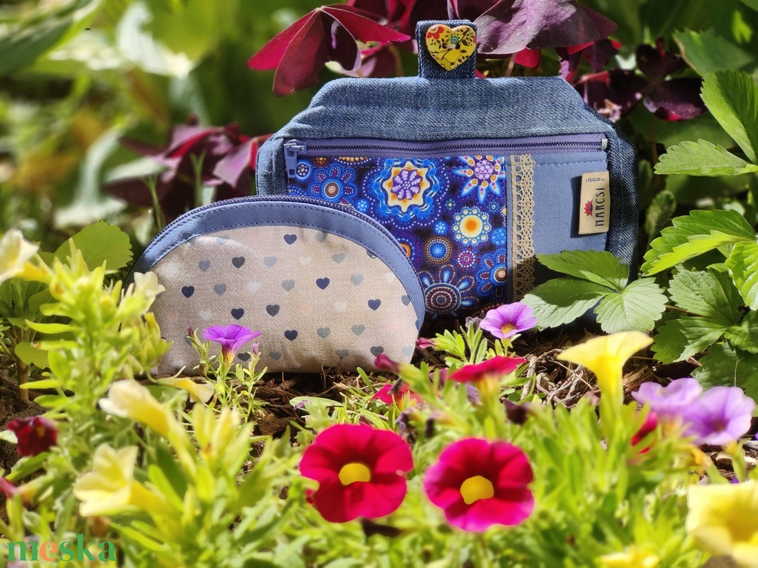 Kék neszeszer farmerral és ausztrál mintás textillel + egy szivecske mintás mini pénztárca - táska & tok - neszesszer - Meska.hu