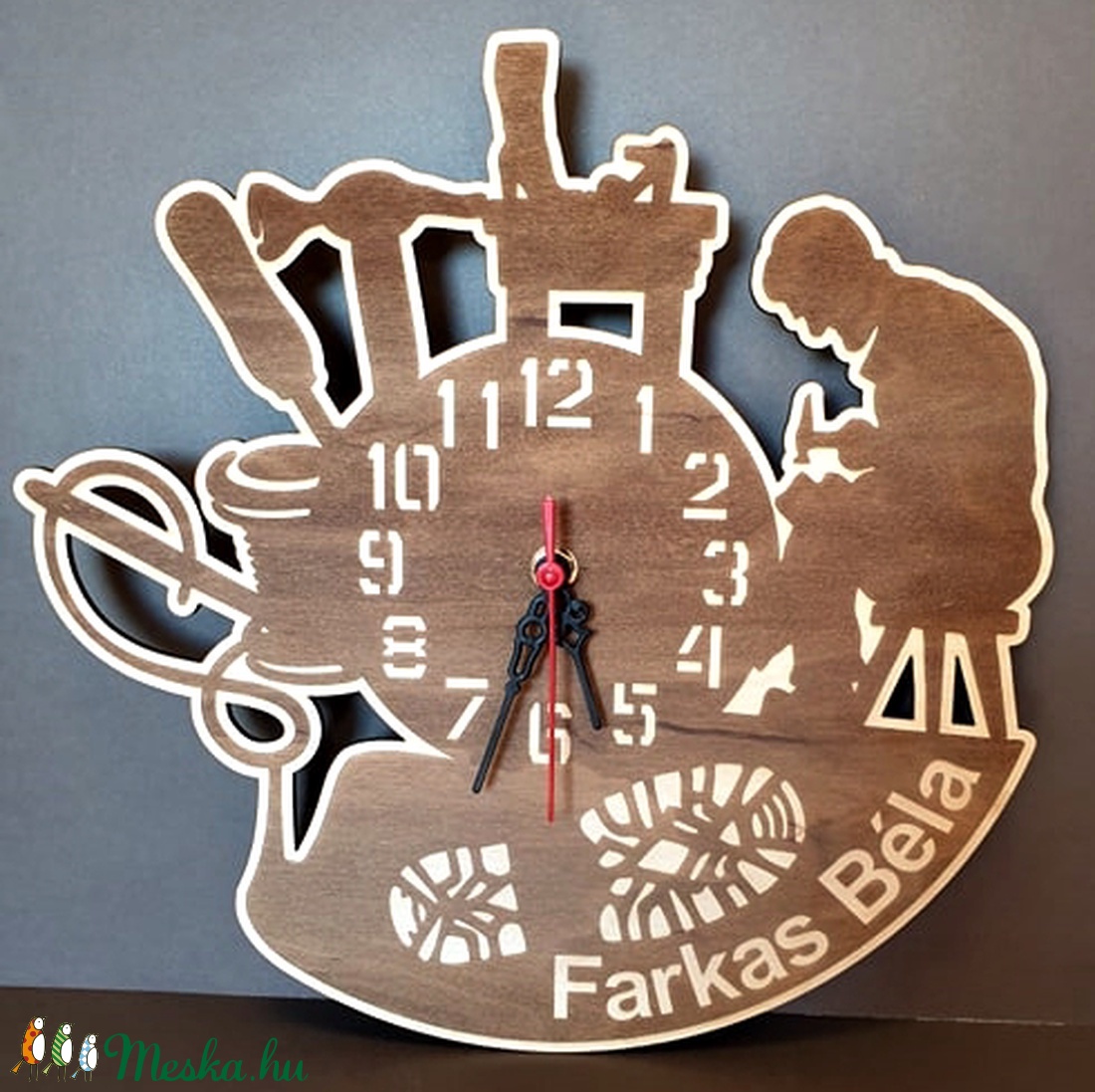 Cipész gravírozott falióra névre szóló - otthon & lakás - lakberendezés - Meska.hu Cipész gravírozott falióra névre szóló - otthon & lakás - lakberendezés - Meska.hu