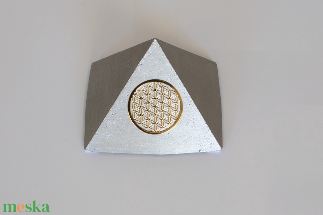 Orgonit Piramis, Orgonit Piramis, Orgonit, Orgonit energia, Orgonit készítés, Orgonit Piramis - Orgonit energia, Orgonit - otthon & életmód - dekoráció - spiritualitás - orgonit piramis - Meska.hu