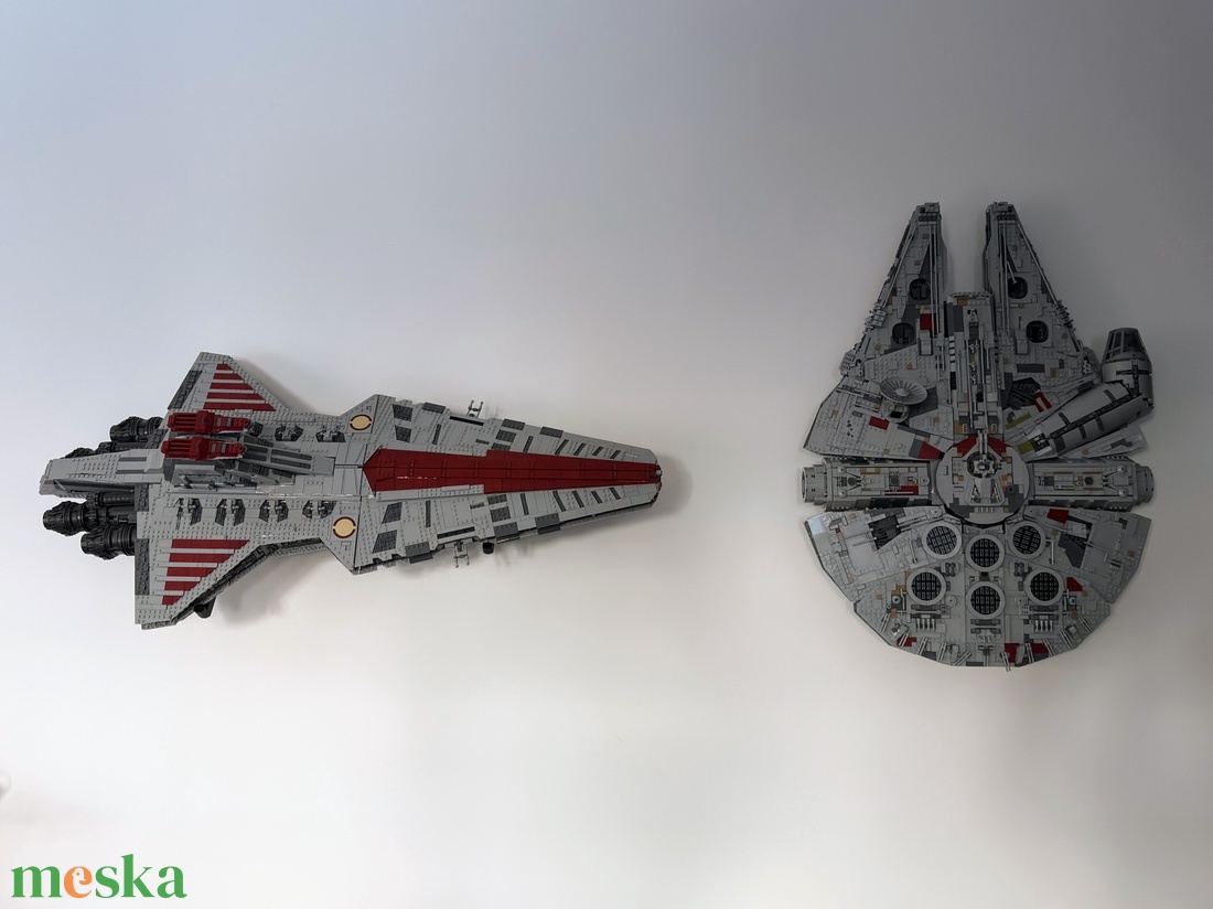 Millenium Falcon (75192) Fali konzol - otthon & életmód - tárolás & rendszerezés - fali tároló - Meska.hu
