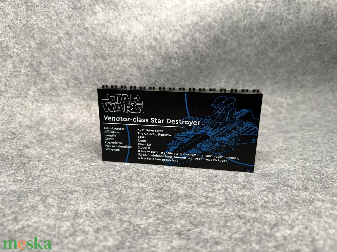 Venator (75367) fali konzol - otthon & életmód - tárolás & rendszerezés - fali tároló - Meska.hu