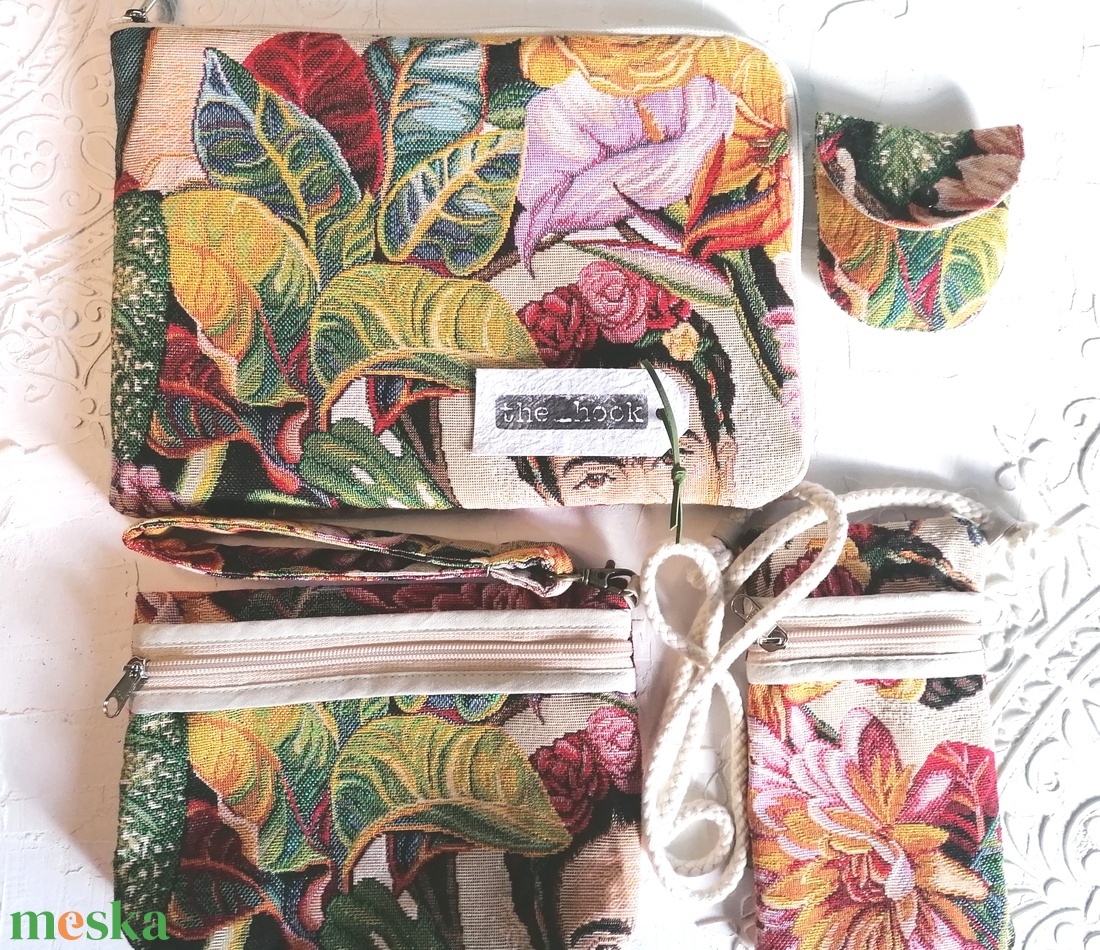 Frida Kahlo mintás laptoptáska, mobil táska neszesszer együtt - táska & tok - laptoptáska, laptop hátizsák - Meska.hu Frida Kahlo mintás laptoptáska, mobil táska neszesszer együtt - táska & tok - laptoptáska, laptop hátizsák - Meska.hu