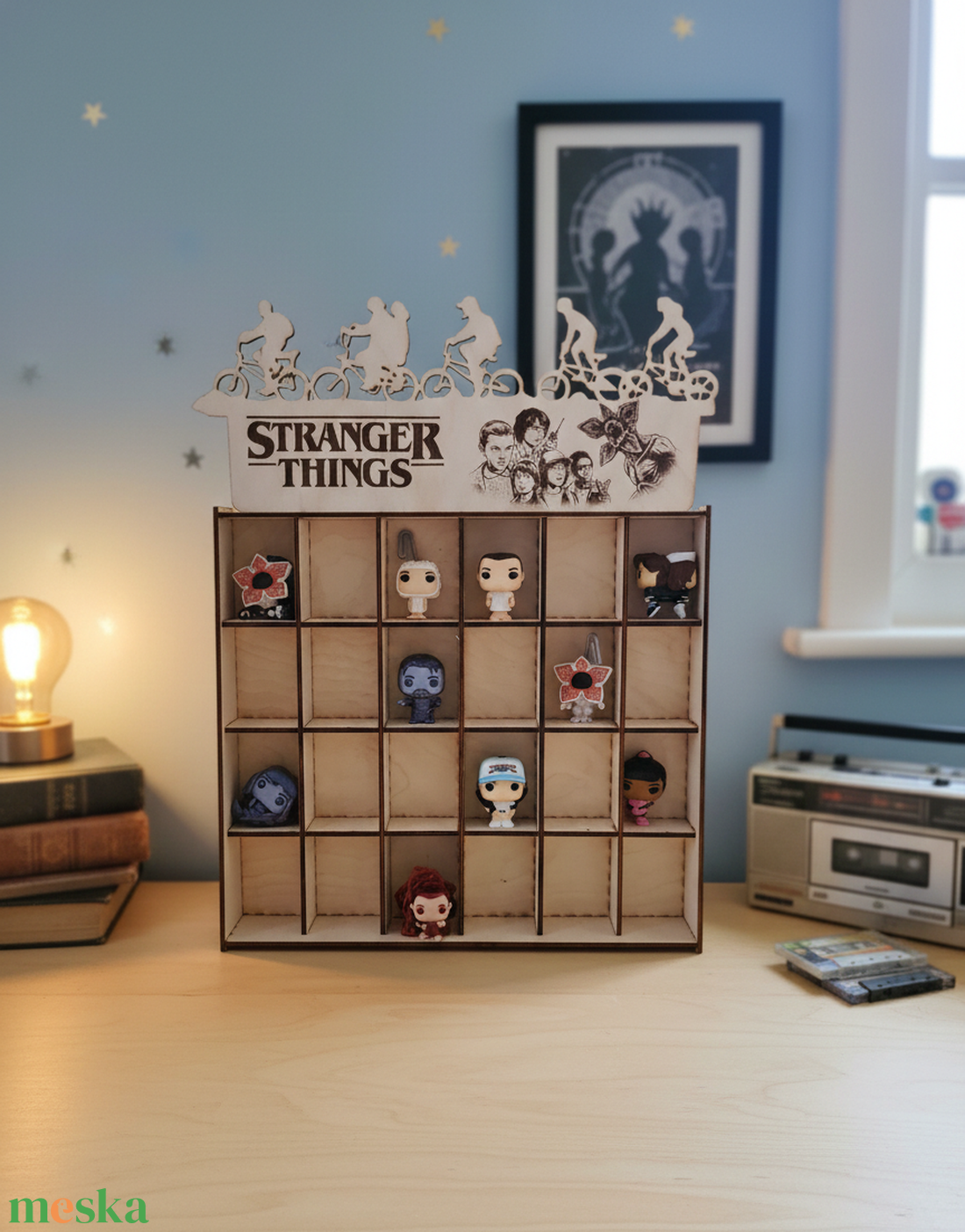 STRANGER THINGS FUNKO POP / Kinder Joy GYŰJTŐI POLC � Lézergravírozott Fali Tárolórendszer 24 Figurának  - otthon & életmód - dekoráció - asztal és polc dekoráció - dekorációs tál, tartó - Meska.hu