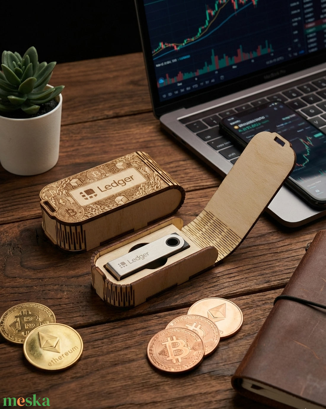 Ledger Tok Fából � Gravírozott Hardvertárca Tároló Nano S/S Plus-hoz - táska & tok - pénztárca & más tok - pénztárca - férfi pénztárca - Meska.hu