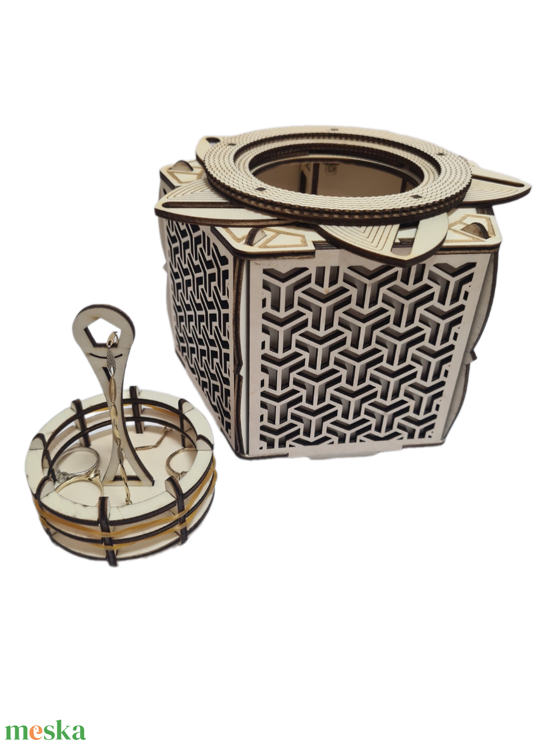 Varázslatos Írisz-záras Fa Ékszerdoboz � Névre szóló, lézergravírozott ajándék - ékszer - ékszertartó - ékszerdoboz - Meska.hu