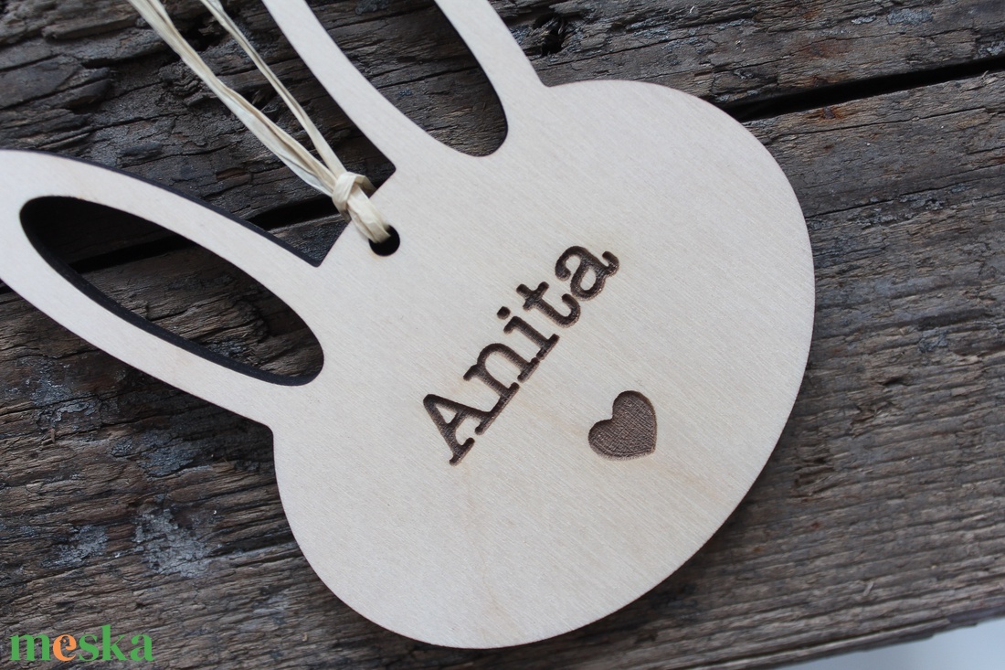 Gravírozott húsvéti nyuszi - otthon & életmód - dekoráció - dísztárgy - Meska.hu