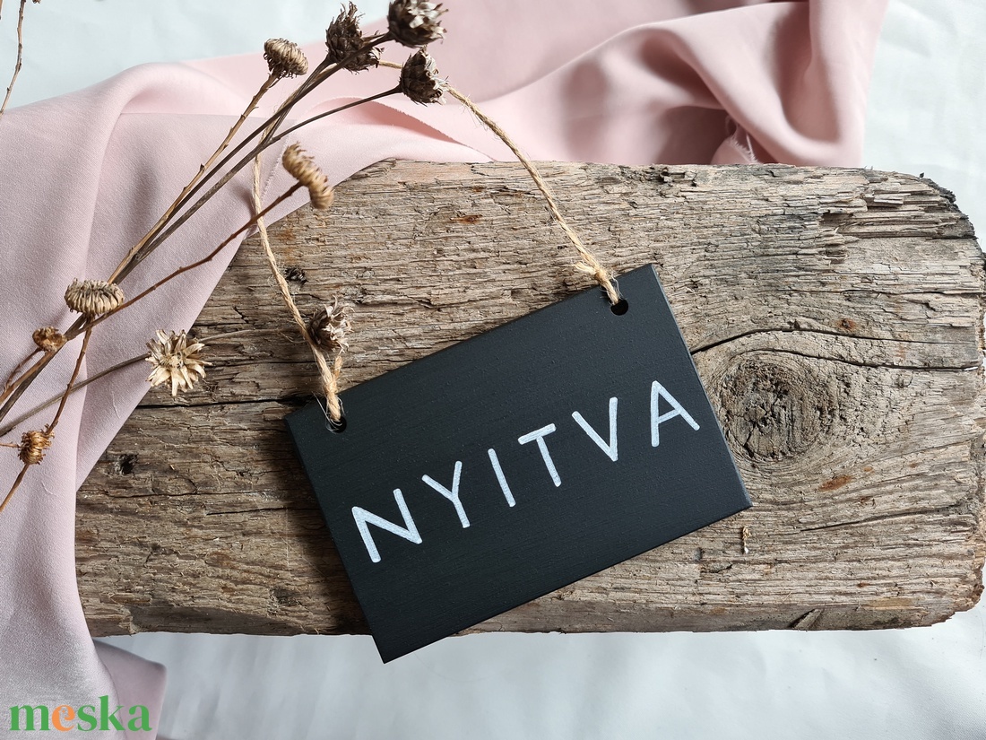 Kicsi nyitva-zárva tábla - otthon & életmód - dekoráció - ajtó- és ablak dekoráció - ajtótábla - Meska.hu Kicsi nyitva-zárva tábla - otthon & életmód - dekoráció - ajtó- és ablak dekoráció - ajtótábla - Meska.hu
