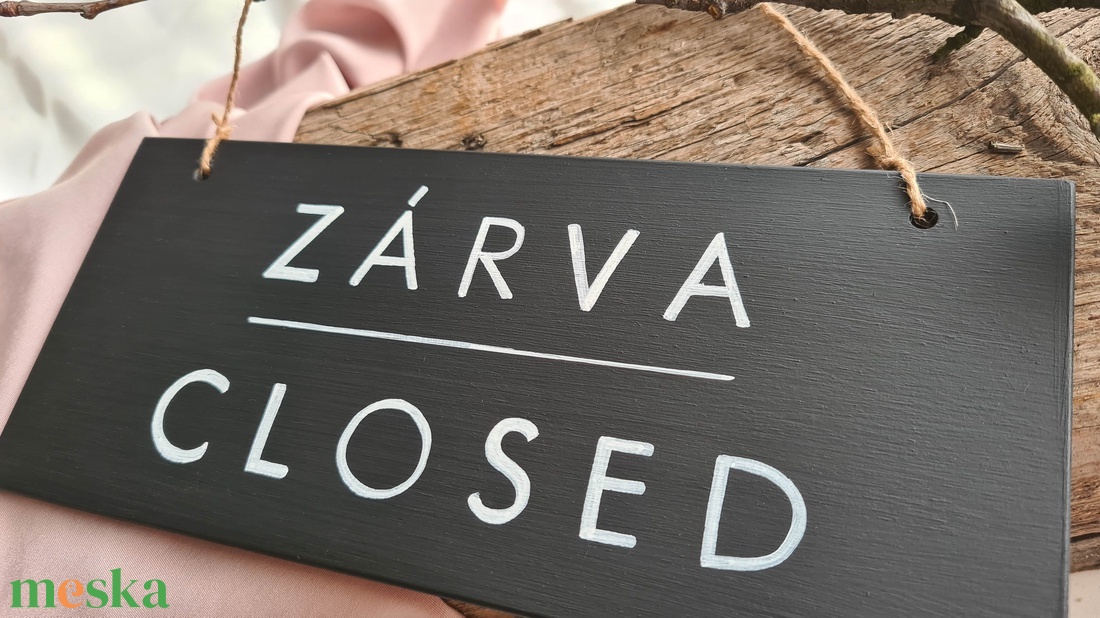 Kétnyelvű nyitva-zárva tábla, angol-magyar nyitva zárva tábla - otthon & életmód - dekoráció - fali és függő dekoráció - falra akasztható dekor - Meska.hu