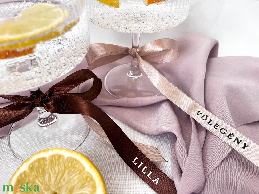 Névre szóló szatén szalag esküvői ültető - esküvő - dekoráció - helyszíni dekor - Meska.hu