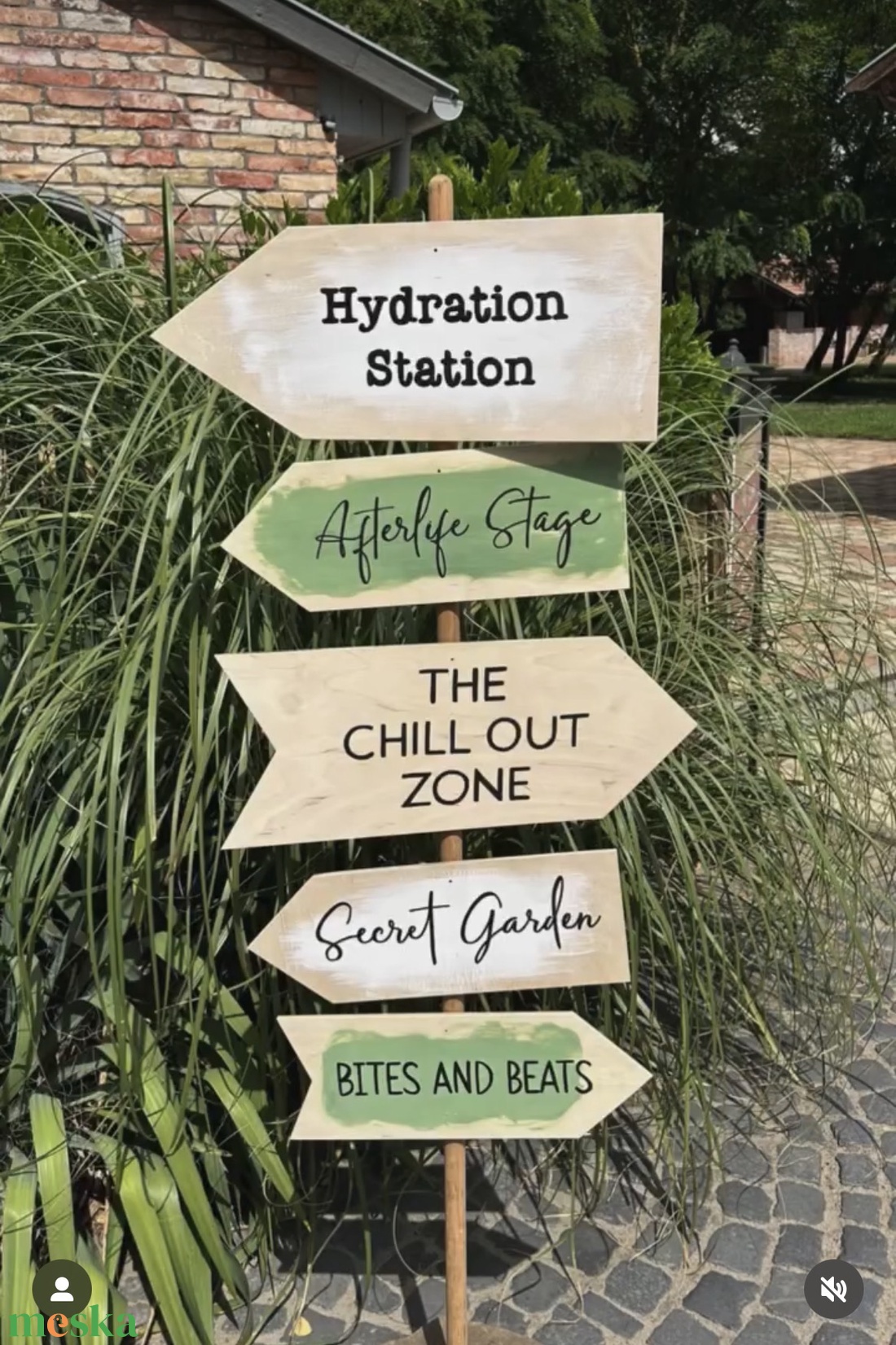 Irányjelző tábla esküvőre - esküvő - dekoráció - gyertya & gyertyatartó - Meska.hu