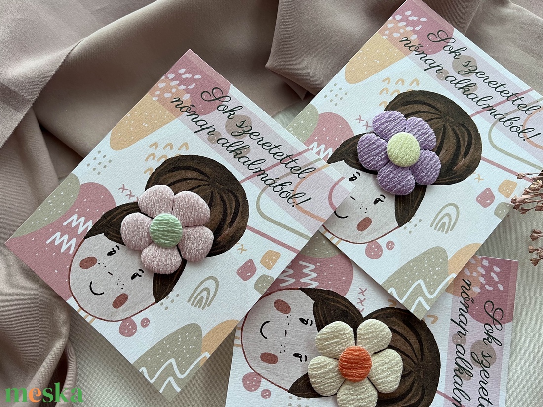 Nőnapi virágos hajgumi ajándék  - ruha & divat - hajdísz & hajcsat - hajgumi - Meska.hu