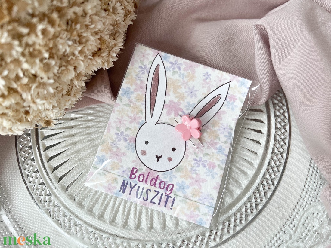 Húsvéti ajándék hajcsat - pici vadvirágos - ruha & divat - hajdísz & hajcsat - hajdísz - Meska.hu