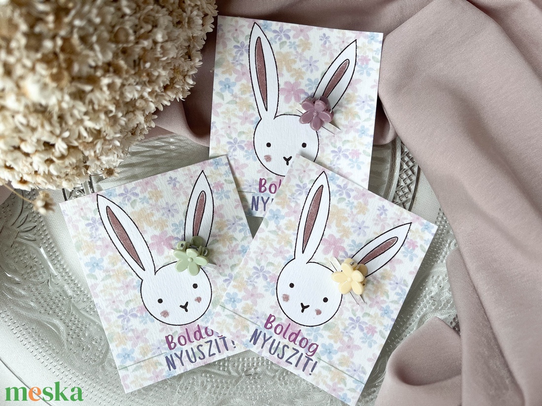 Húsvéti ajándék hajcsat - pici vadvirágos - ruha & divat - hajdísz & hajcsat - hajdísz - Meska.hu