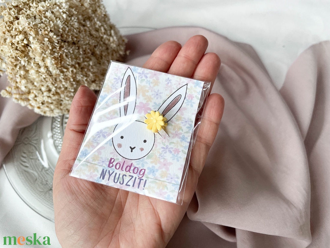 Húsvéti ajándék hajcsat - apró margarétás - ruha & divat - hajdísz & hajcsat - hajdísz - Meska.hu