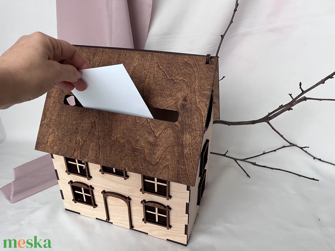 Nászajándék gyűjtő ház, esküvői pénzgyűjtő doboz - esküvő - emlék & ajándék - nászajándék - nászajándék gyűjtők - Meska.hu