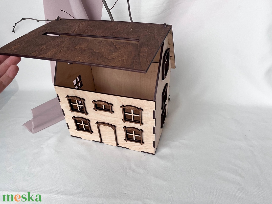 Nászajándék gyűjtő ház, esküvői pénzgyűjtő doboz - esküvő - emlék & ajándék - nászajándék - nászajándék gyűjtők - Meska.hu