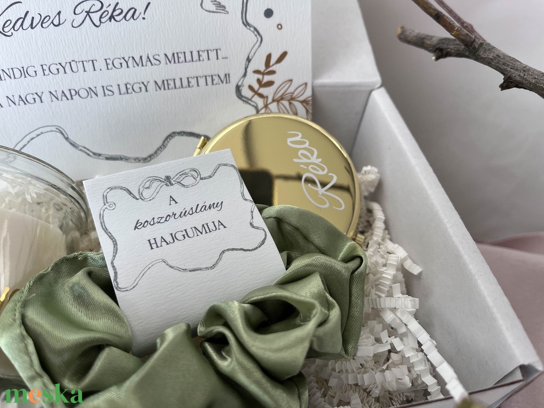 Koszorúslány felkérő ajándékcsomag, egyedi tanúfelkérő szett - fehér-zöld - esküvő - meghívó & kártya - tanú felkérő - Meska.hu