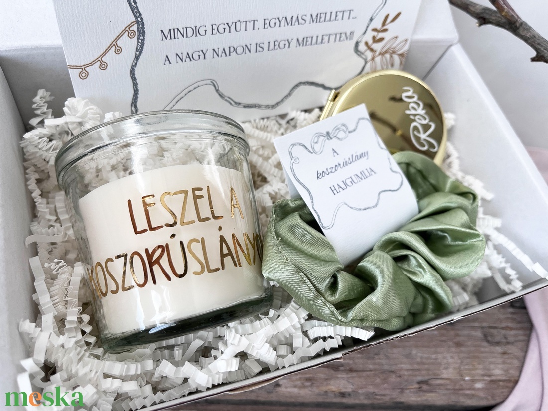 Koszorúslány felkérő ajándékcsomag, egyedi tanúfelkérő szett - fehér-zöld - esküvő - meghívó & kártya - tanú felkérő - Meska.hu