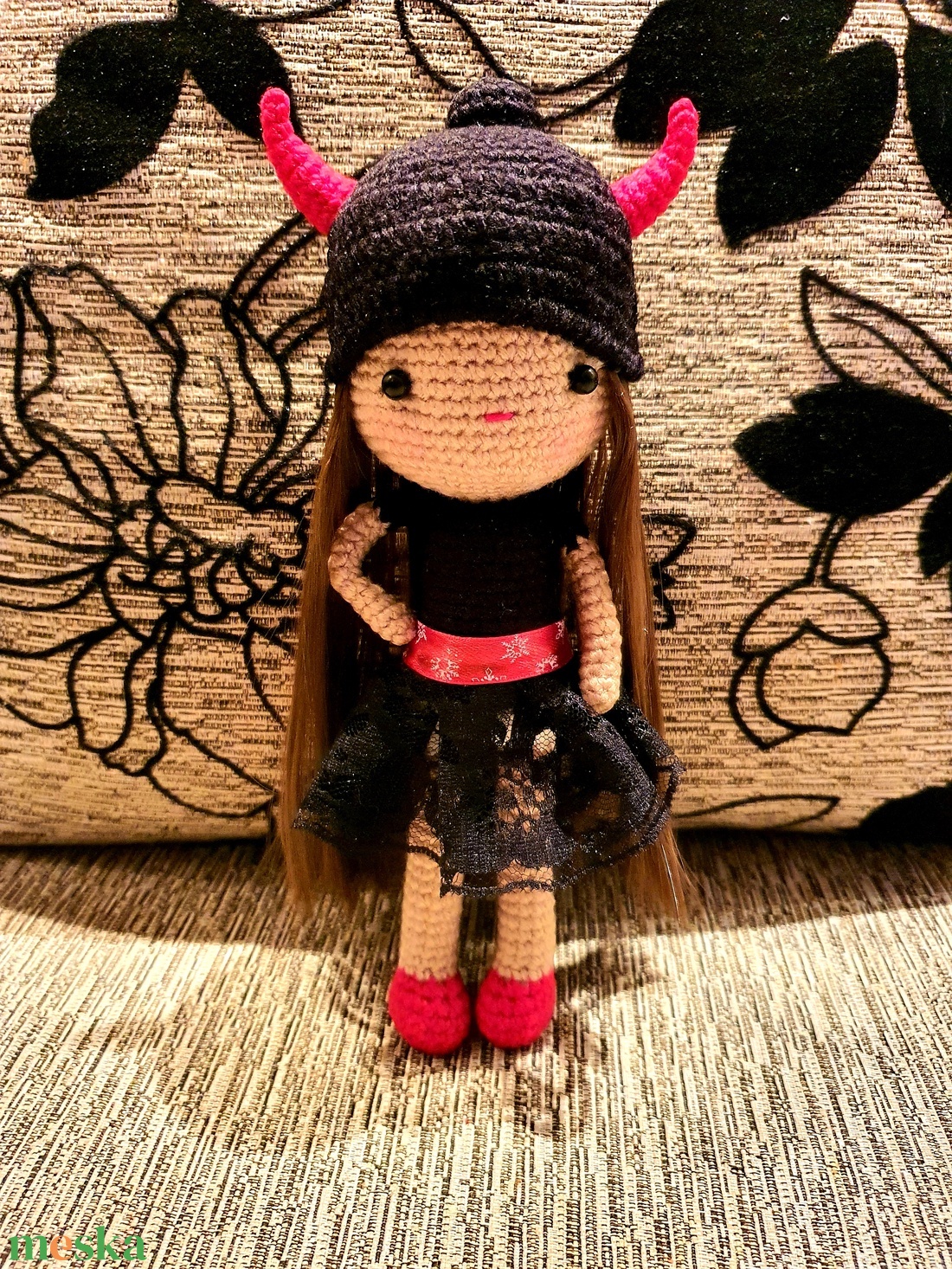 Horgolt Krampusz csajszi - játék & sport - plüssállat & játékfigura - más figura - Meska.hu Horgolt Krampusz csajszi - játék & sport - plüssállat & játékfigura - más figura - Meska.hu